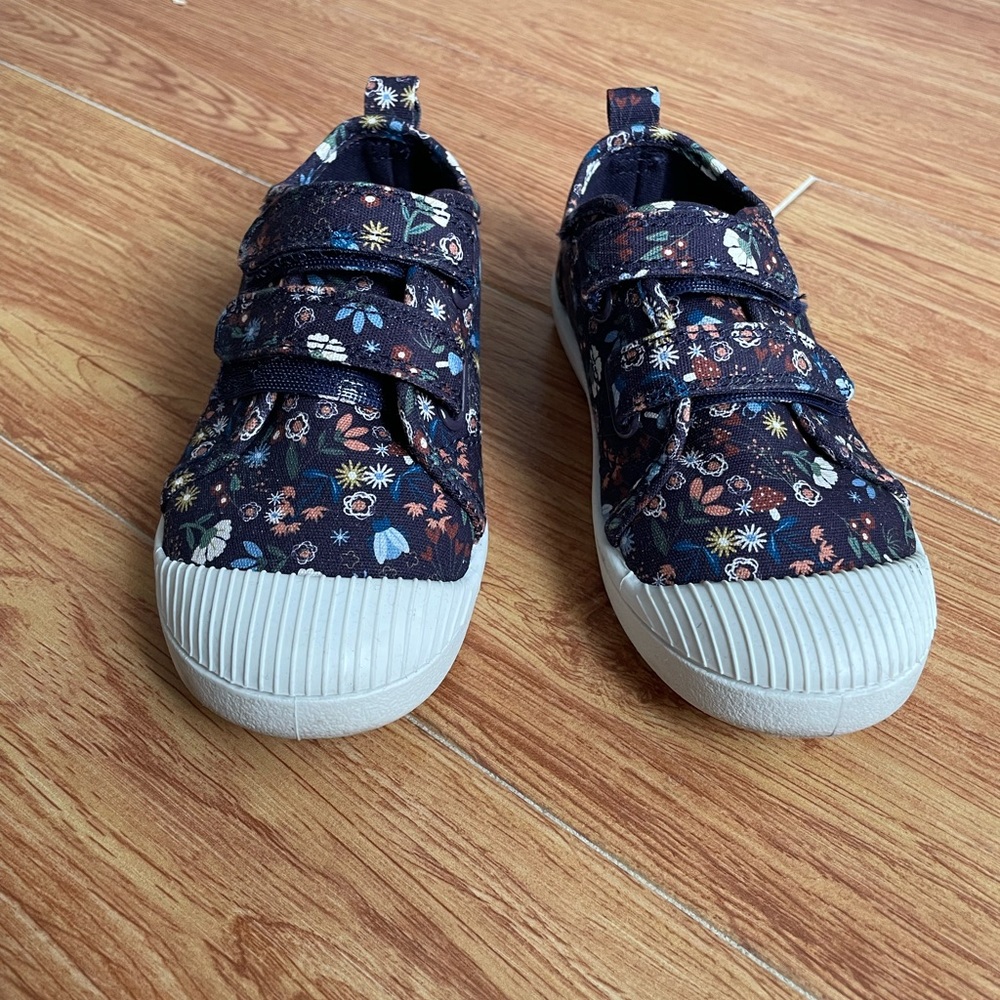 New! Cat & Jack Toddler Floral Print Blue Parker Sneakers. - Picture 2 of 3